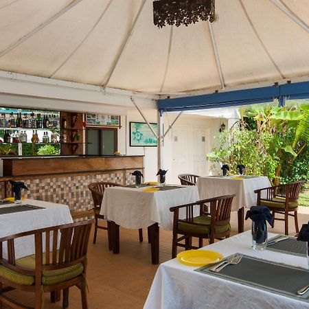 Le Relax Beach Resort Grand Anse  Exteriör bild
