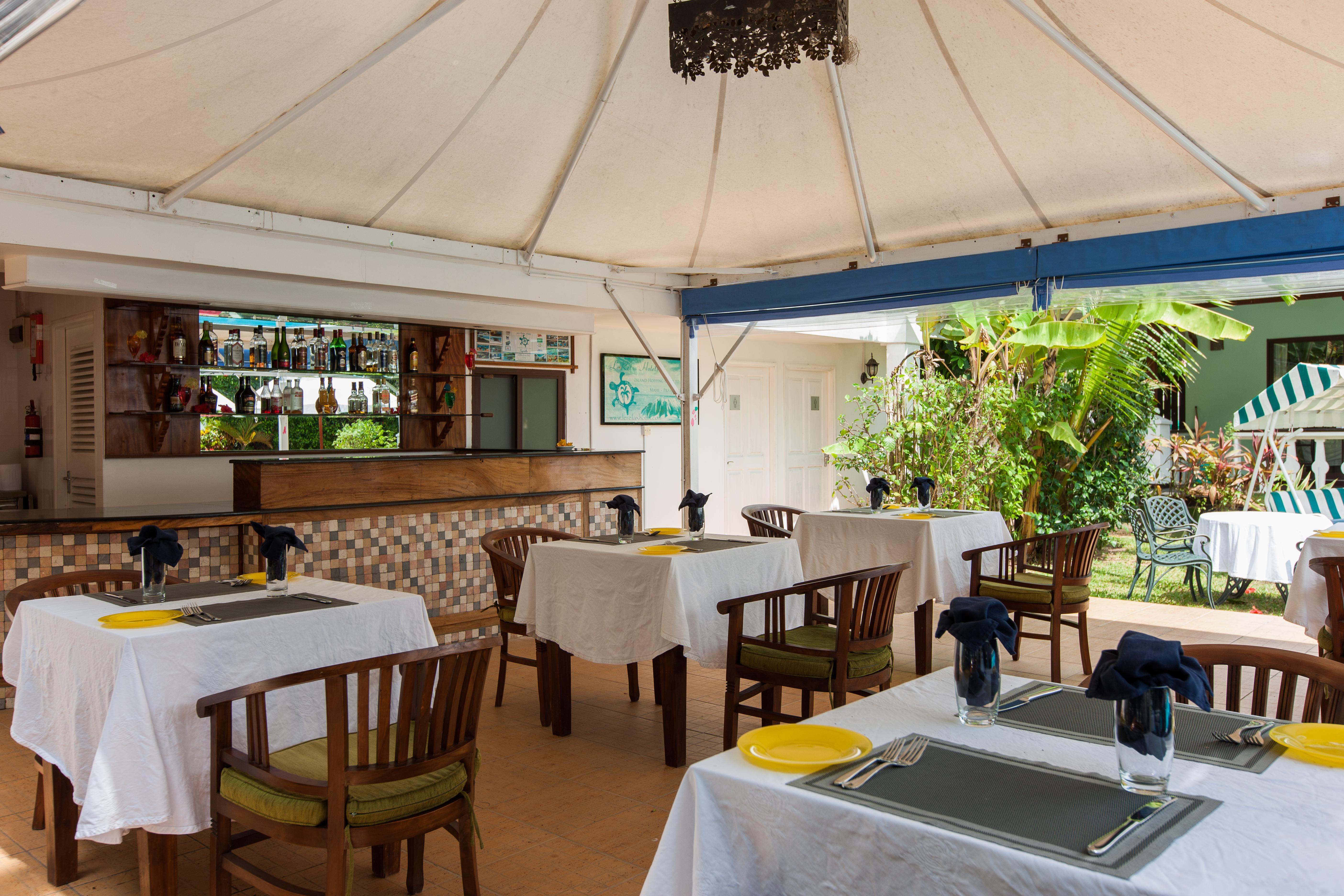 Le Relax Beach Resort Grand Anse  Exteriör bild