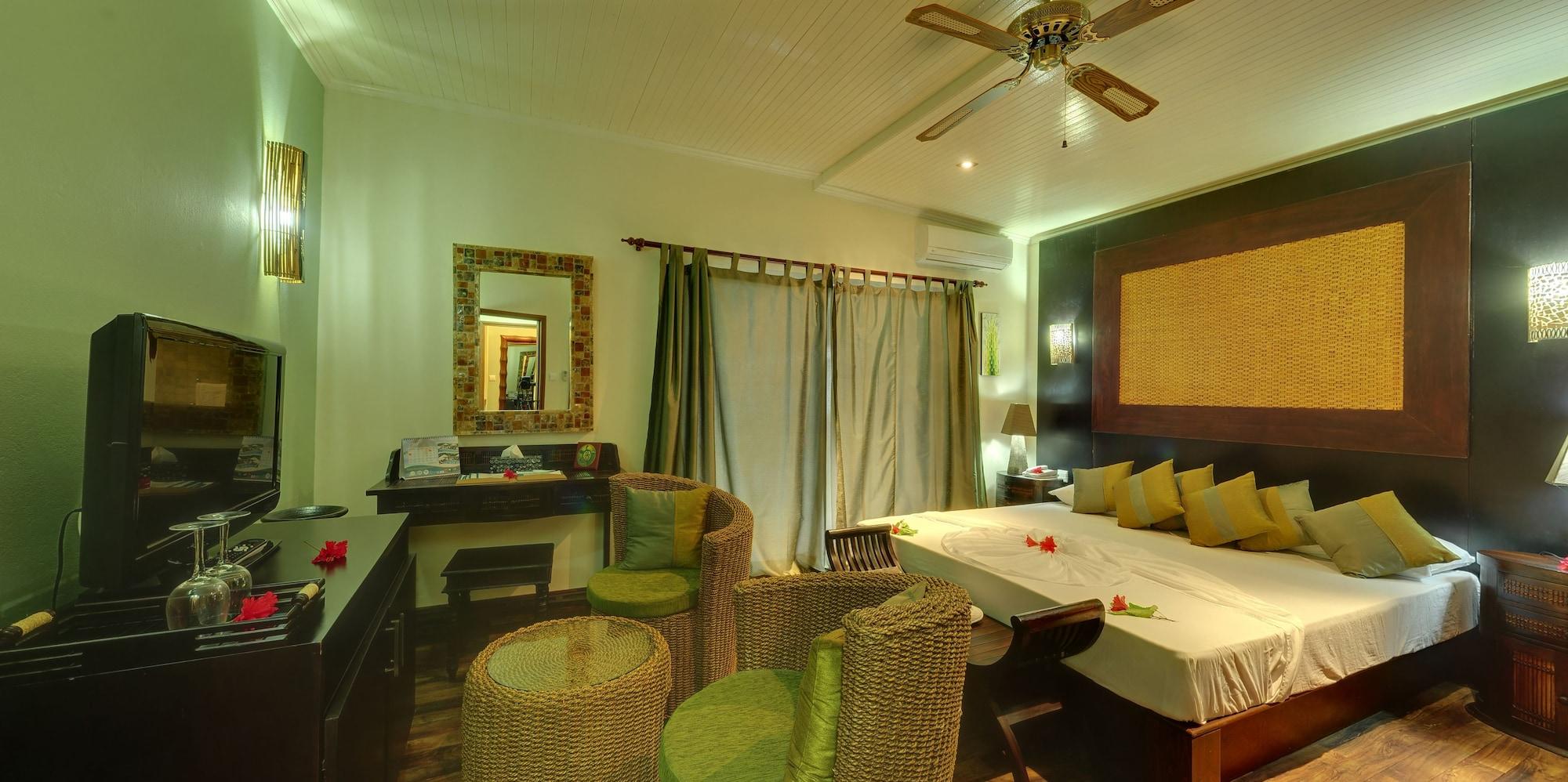 Le Relax Beach Resort Grand Anse  Exteriör bild
