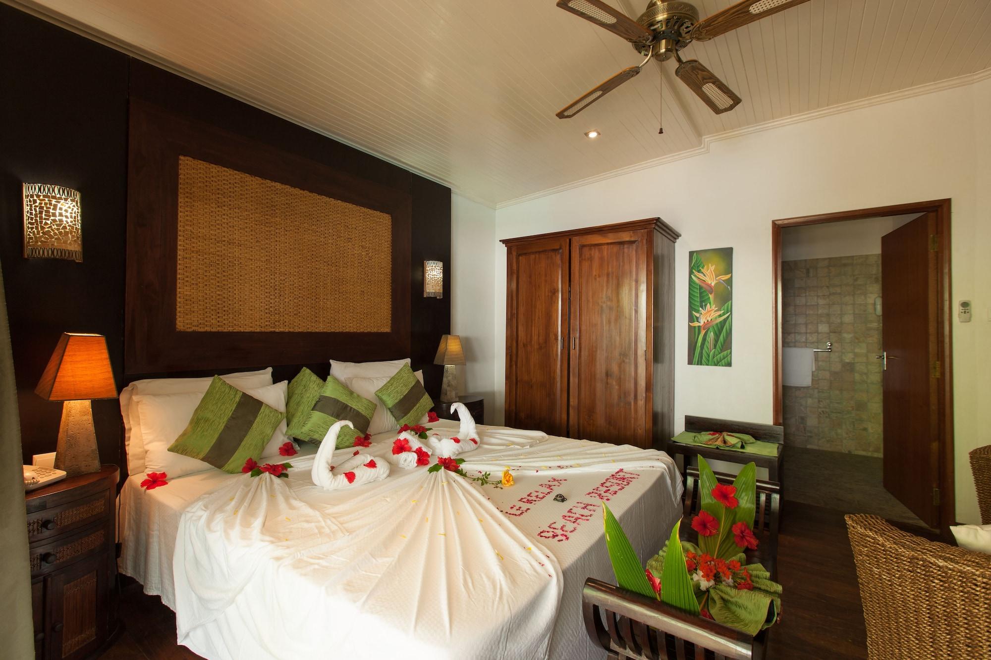Le Relax Beach Resort Grand Anse  Exteriör bild