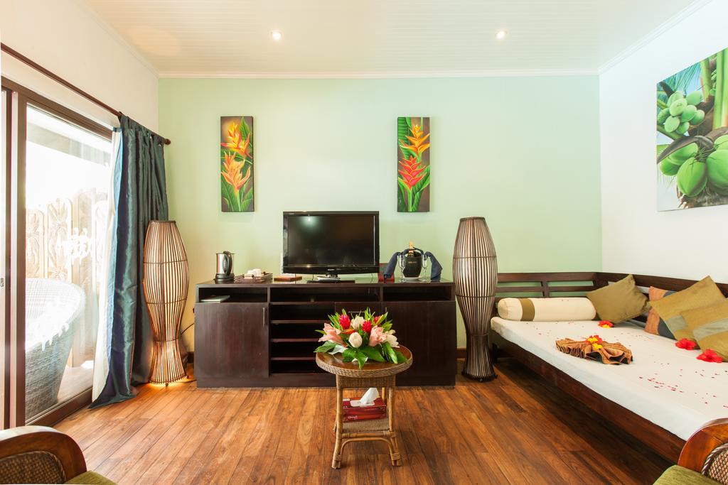 Le Relax Beach Resort Grand Anse  Exteriör bild