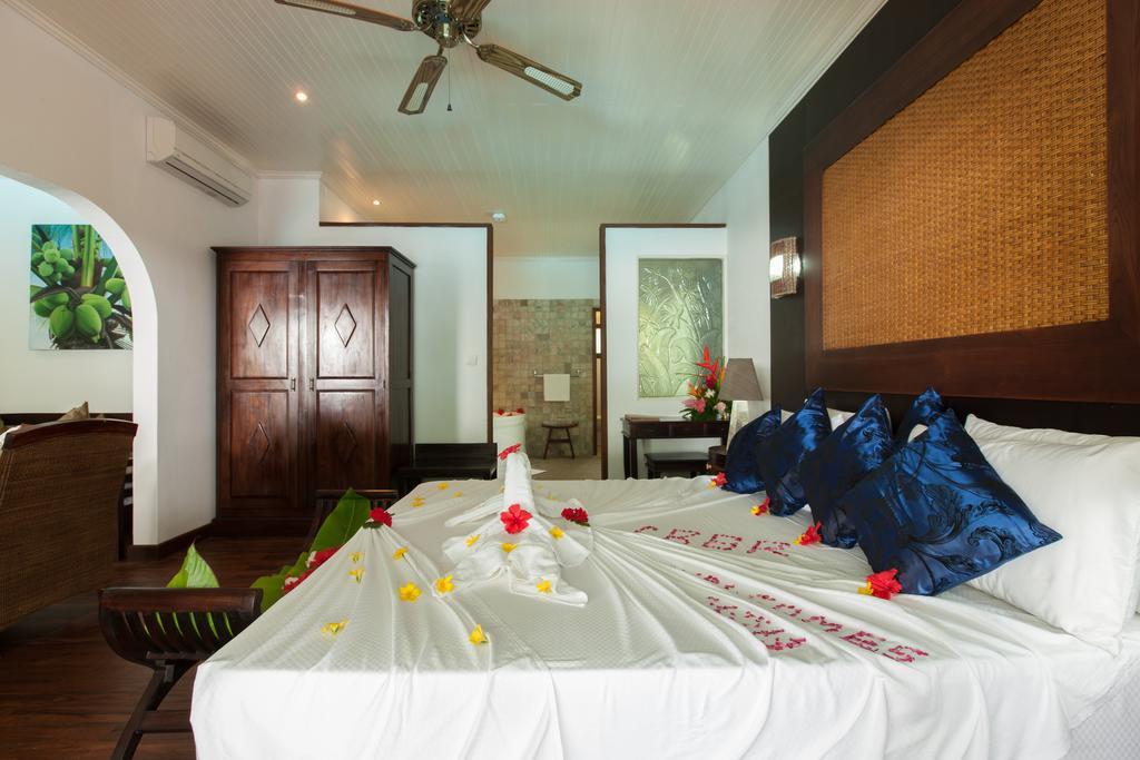 Le Relax Beach Resort Grand Anse  Exteriör bild