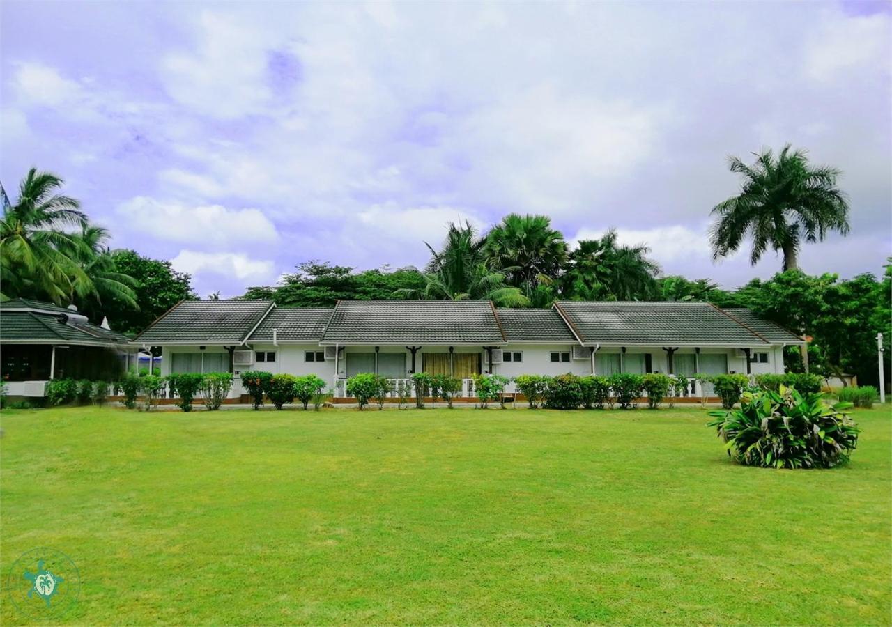Le Relax Beach Resort Grand Anse  Exteriör bild